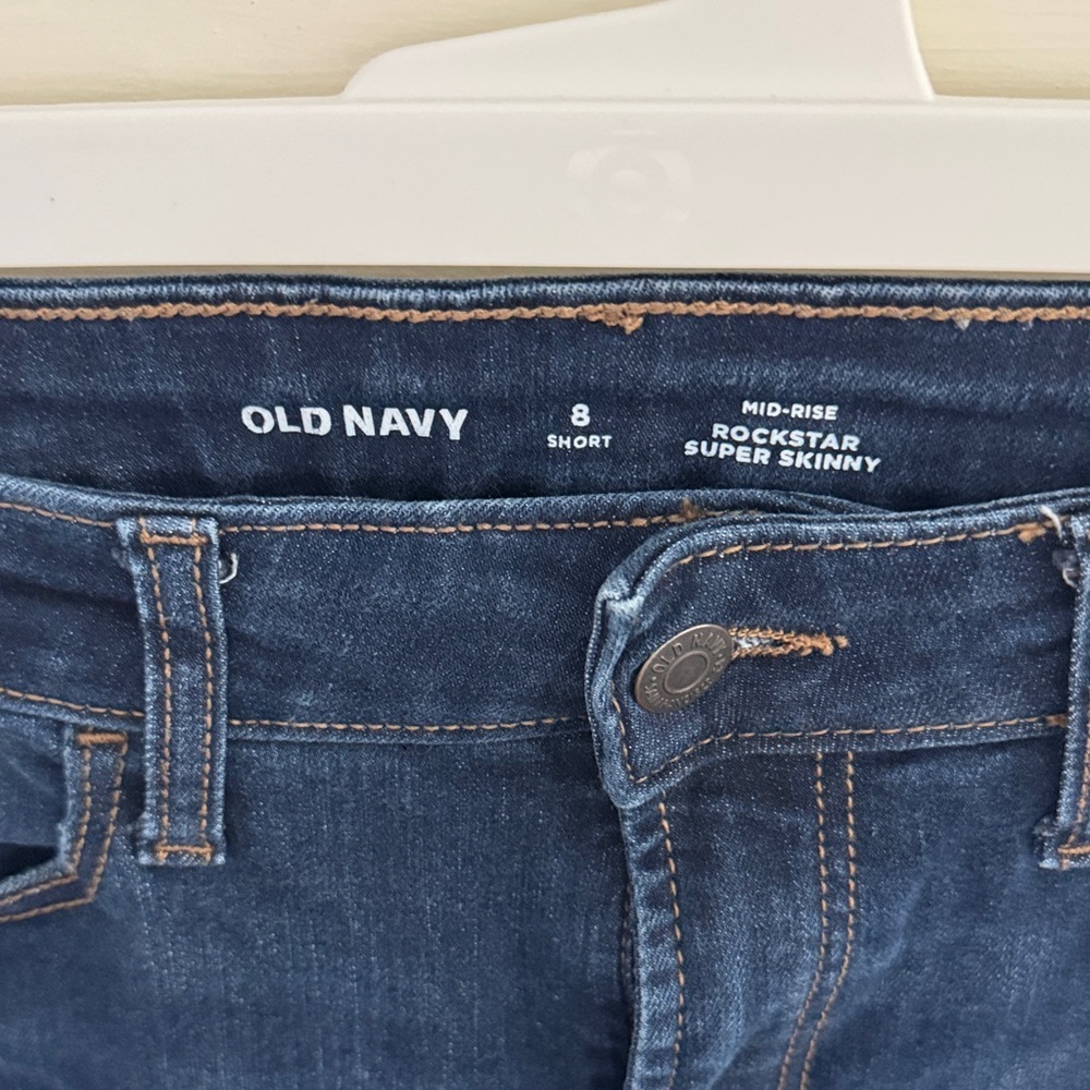 Old Navy Rockstar Super Skinny Jeans Mid Rise Dark Wash Stretch Denim Size 8 - Picture 2 of 4